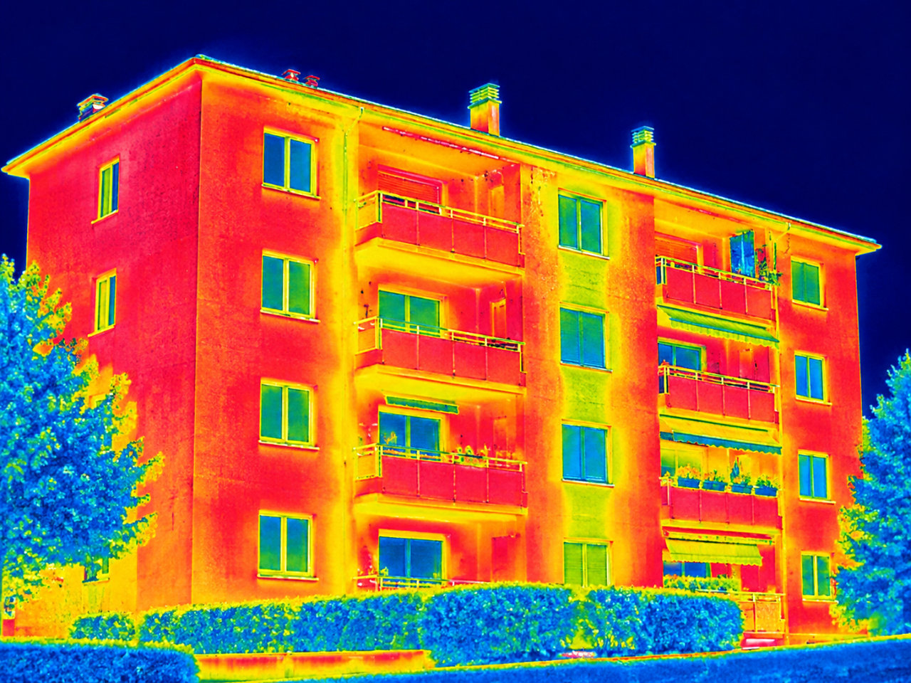 Termografia condominiale per individuare ponti termici, distacchi, umidità e difetti nascosti